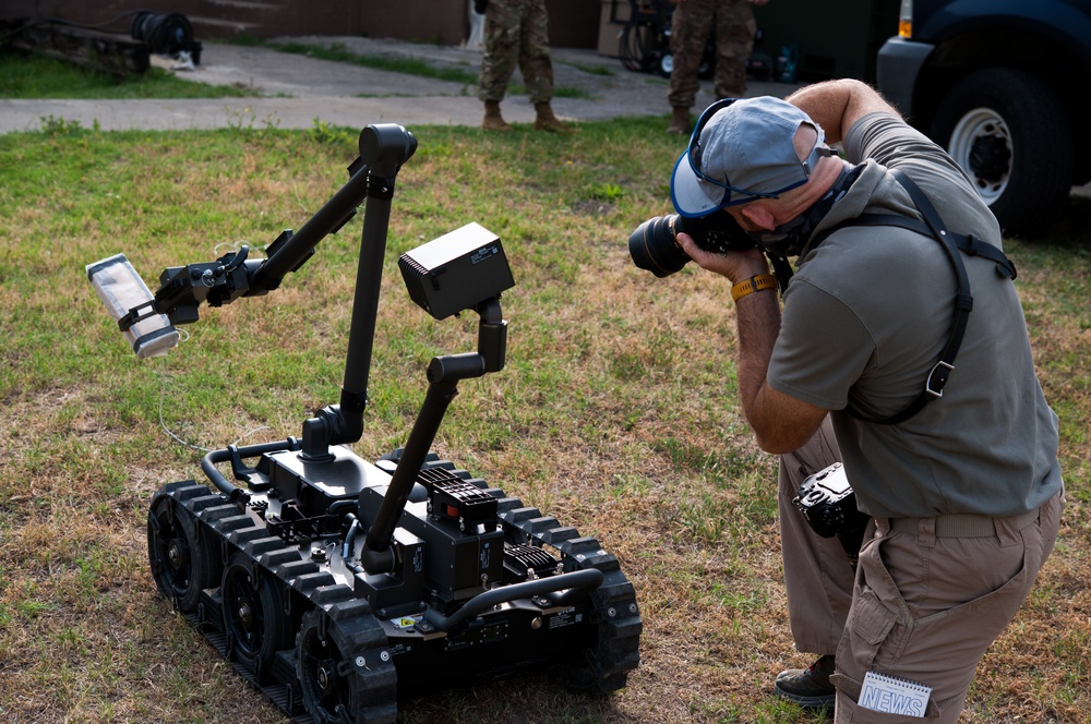 New EOD robot arrival