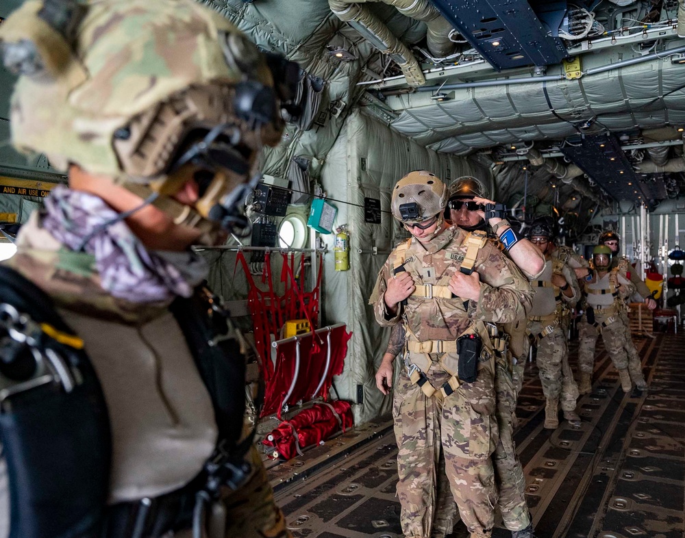82 ERQS PJs HALO jump over East Africa