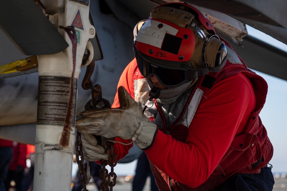 Kearsarge Flight Deck Training