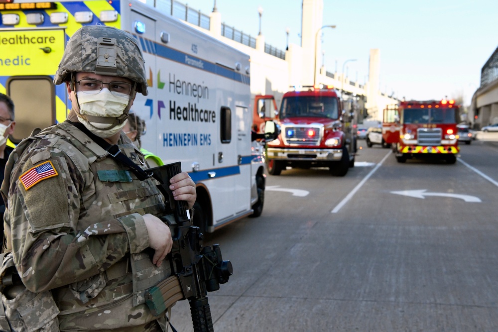 Minnesota Guardsmen provide security for emergency services