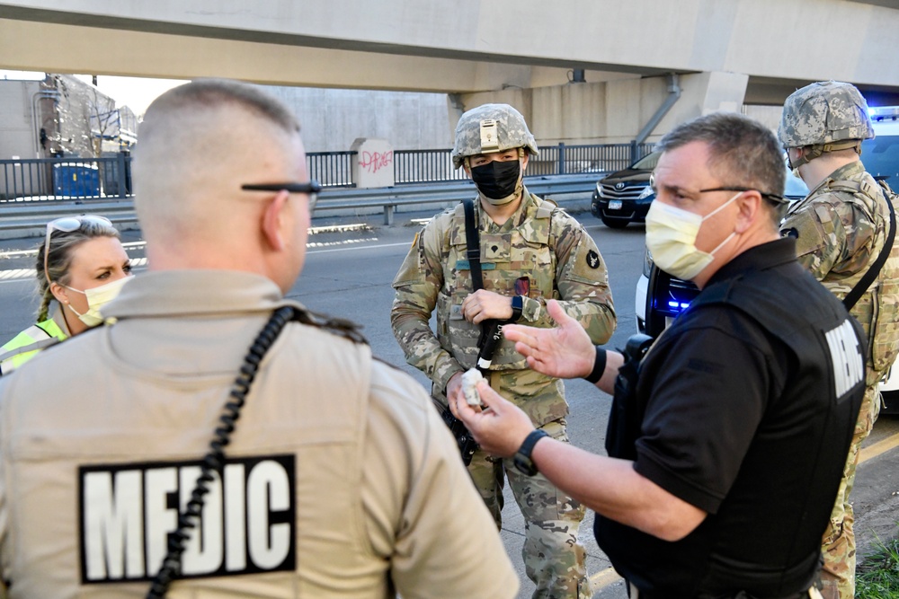 Minnesota Guardsmen provide security for emergency services