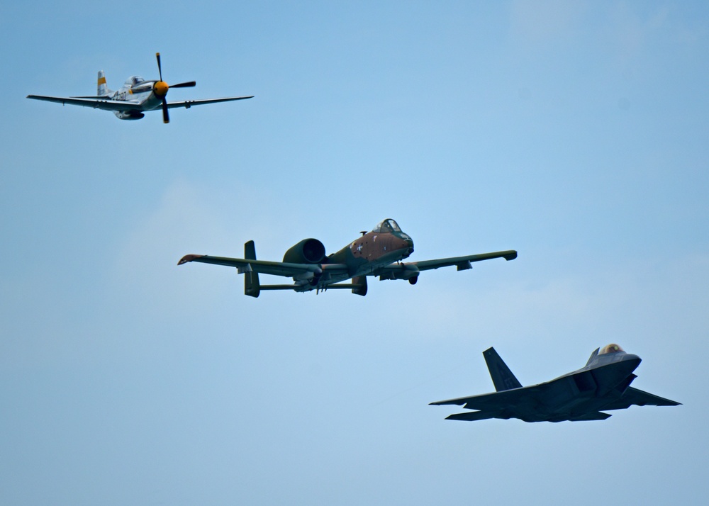 DVIDS Images 2021 Cocoa Beach Airshow day one [Image 7 of 15]