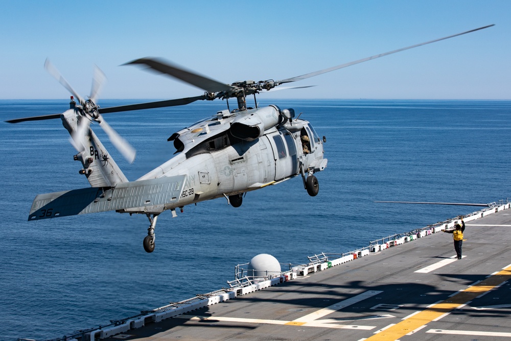 Kearsarge Conducts Flight Operations