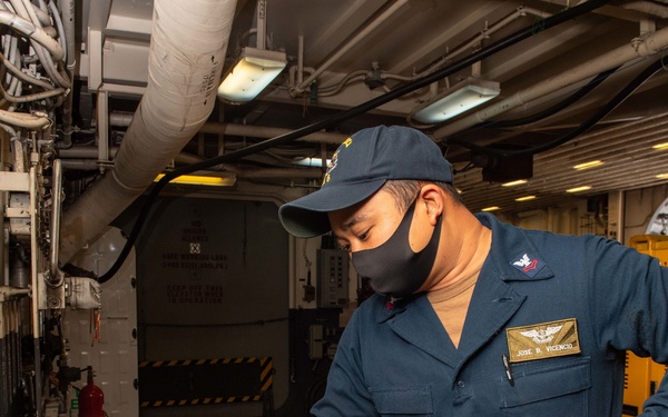 USS America ABFs Preform Maintenance
