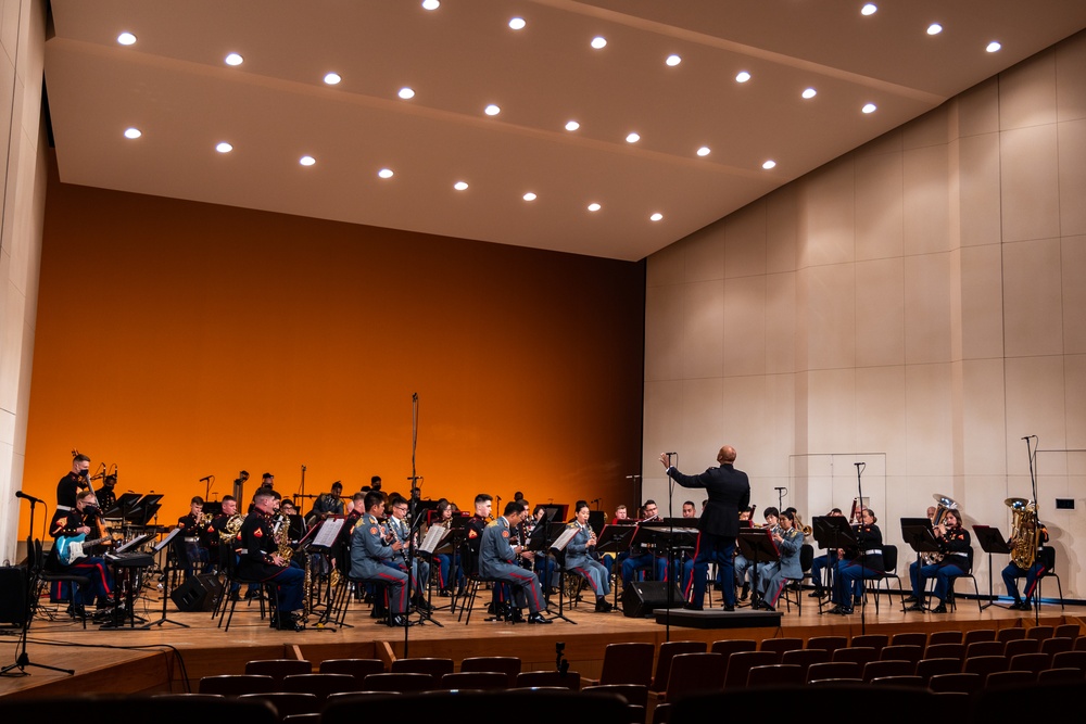 III MEF Band, JGSDF 15th Brigade Band perform together at spring concert