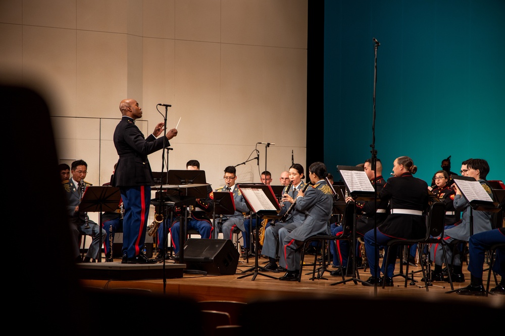 III MEF Band, JGSDF 15th Brigade Band perform together at spring concert