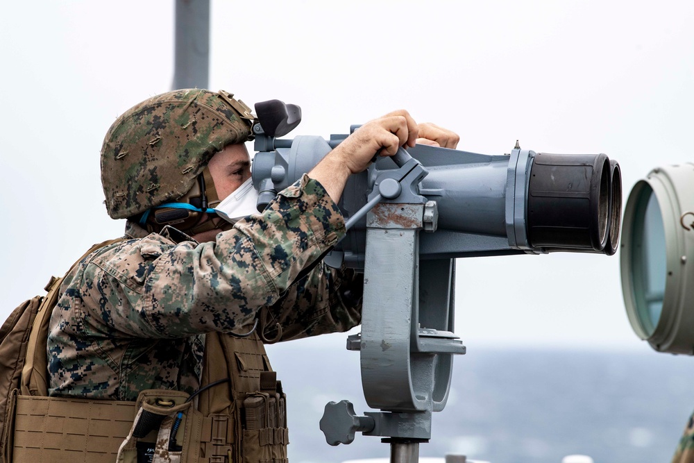 USS Carter Hall Conducts Live-Fire Exercise with Iwo Jima ARG