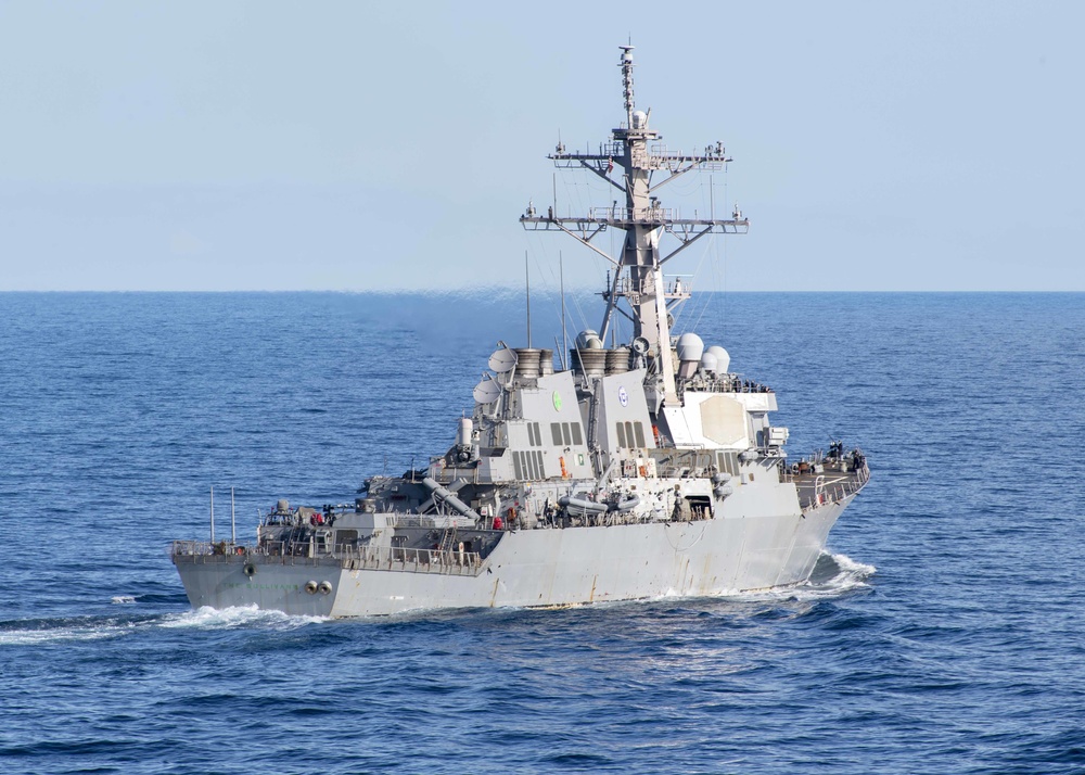 Dvids - Images - Uss Carter Hall Conducts Simulated Strait Transit 