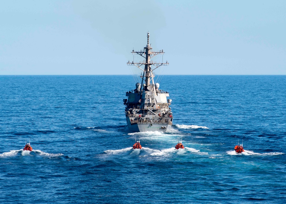 USS Carter Hall Conducts Simulated Strait Transit