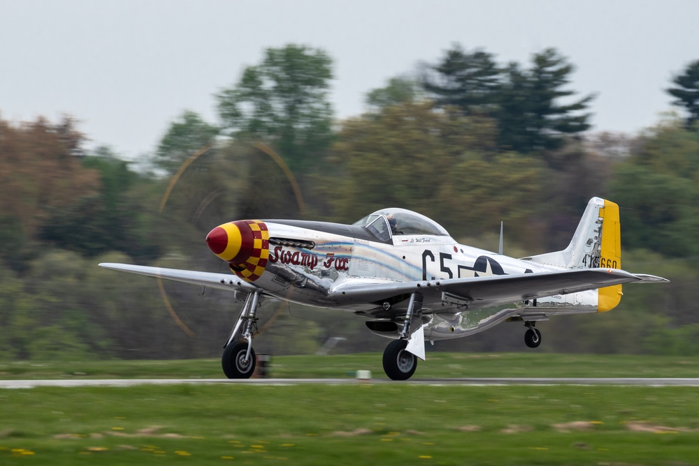 Thunder air show features Kentucky Air Guard, P-51s