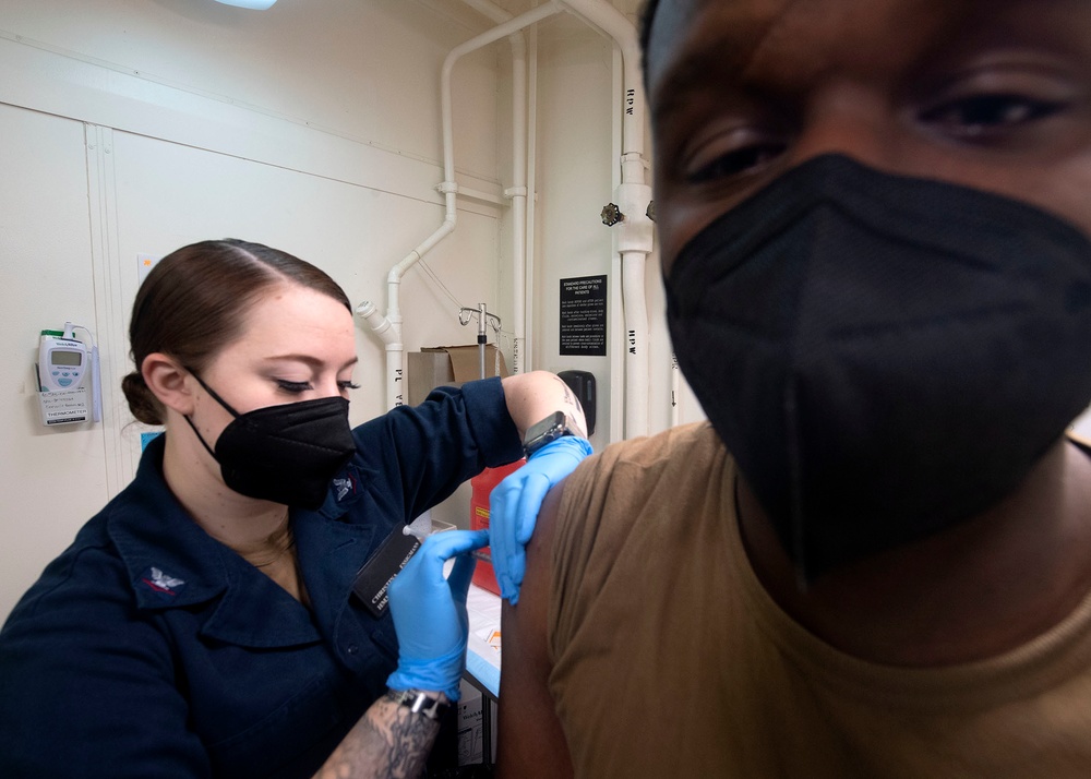 Iwo Jima Conducts COVID Vaccine SHOTEX