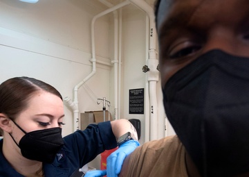 Iwo Jima Conducts COVID Vaccine SHOTEX