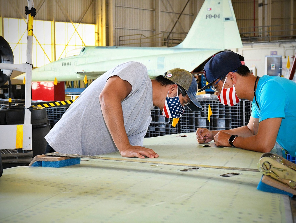 Fleet Readiness Center Southeast completes first F-5N since product line inception