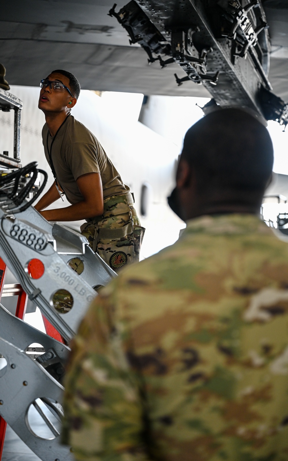 2nd AMXS Airmen compete in weapons load competition