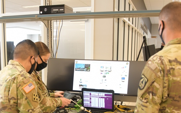 Army’s Joint Systems Integration Laboratory during COMMEX