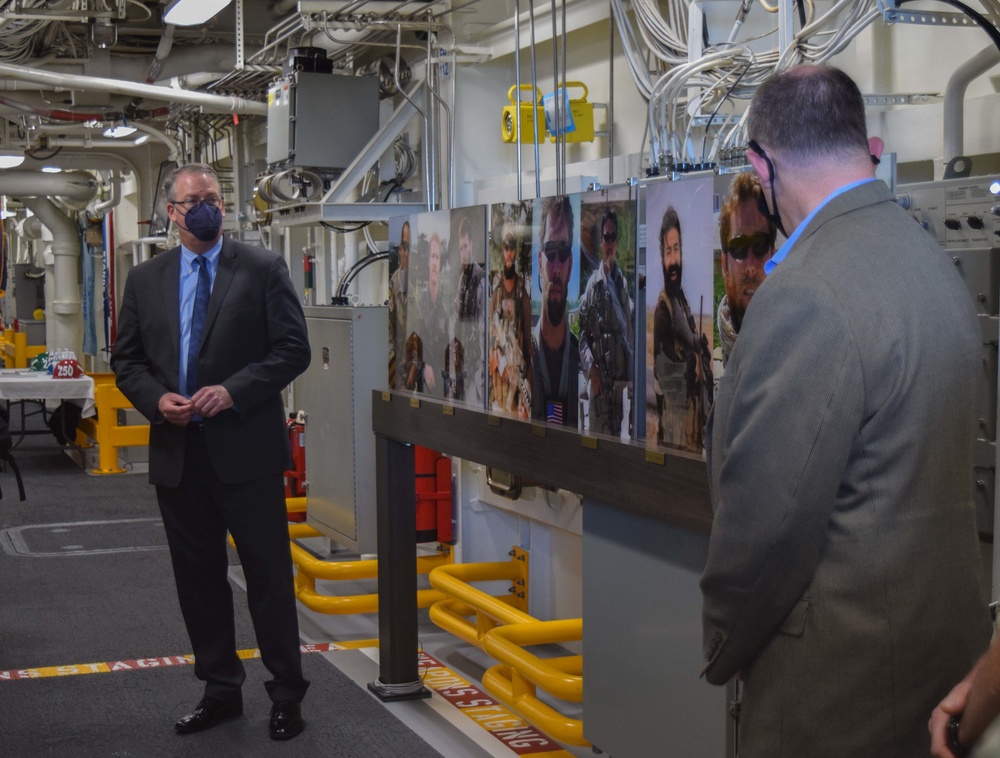 SECNAV Visits USS Monsoor