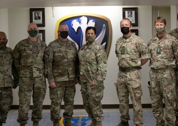 U.K. visits 504th EMIB