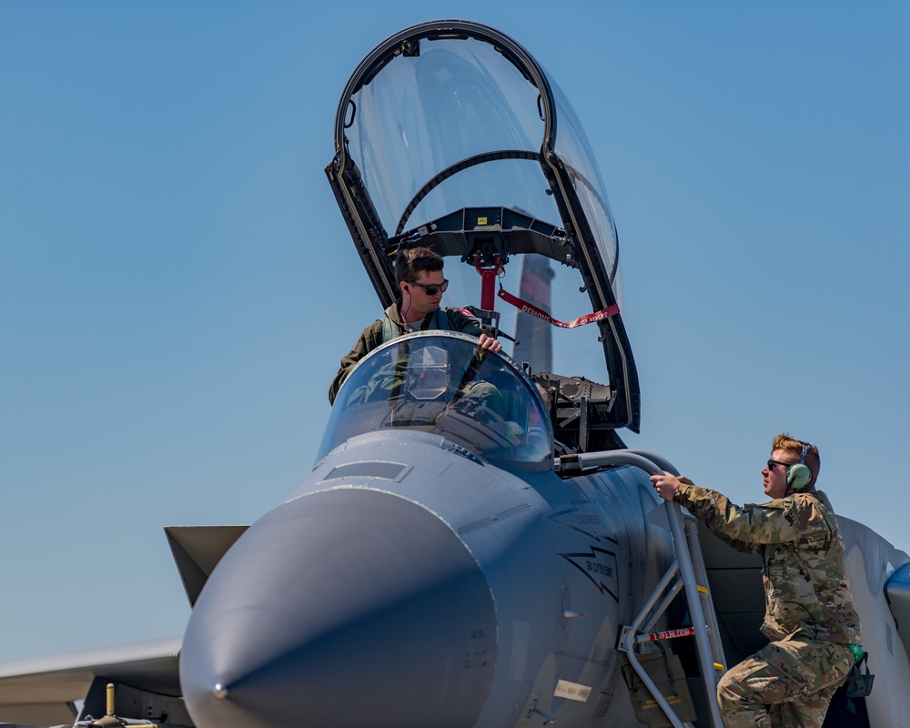 Sentry Savannah 2021 Aircraft prepare for exercise