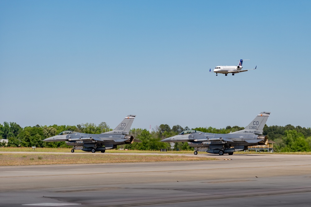 Sentry Savannah 2021 Aircraft prepare for exercise