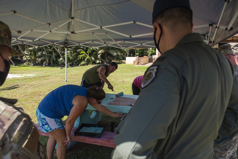 Team Andersen Spouse Club Paints Tables