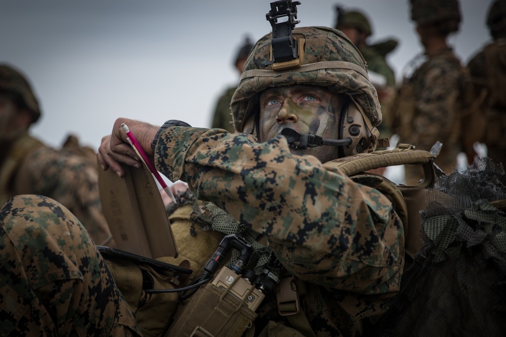 U.S. Marines, Japanese military train to fight from advance bases