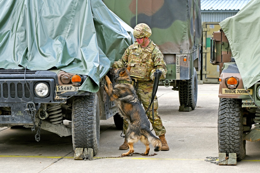 Stuttgart Holds Annual K-9 Certification