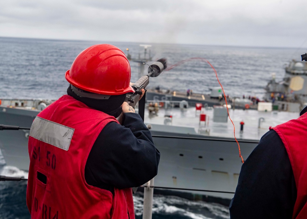 USS Carter Hall Conducts RAS with USNS John Lenthall