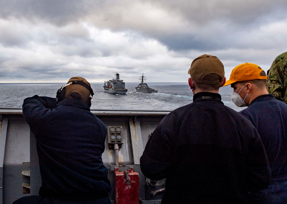 USS Carter Hall Conducts RAS with USNS John Lenthall