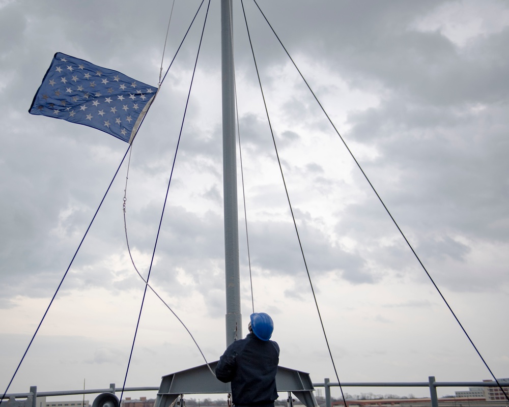 USS Carter Hall Conducts Sea and Anchor