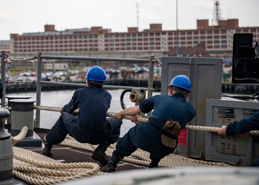 USS Carter Hall Conducts Sea and Anchor