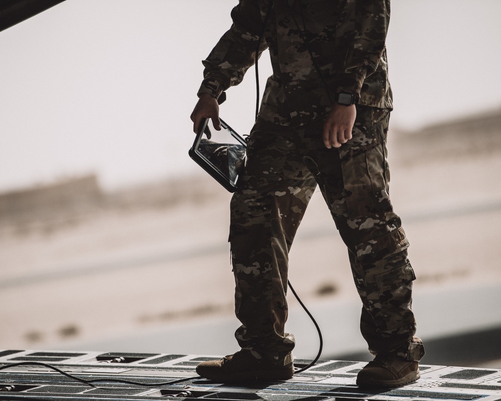 C-17 aircrew qualify on the Aerial Bulk Fuel Delivery System at AUAB