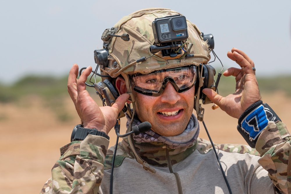82 ERQS execute jump training in East Africa