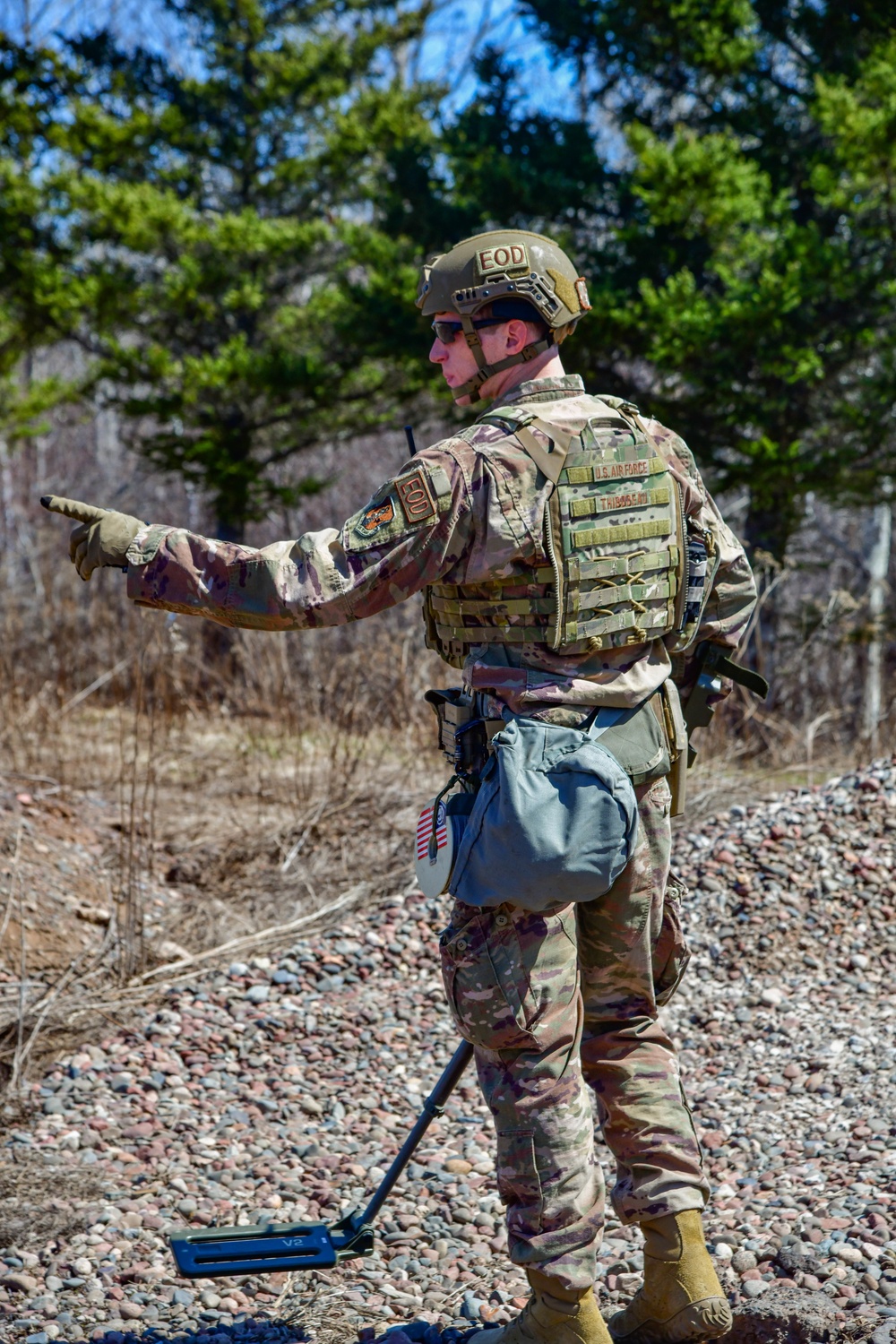 148th Fighter Wing Explosive Ordnance Disposal conducts training