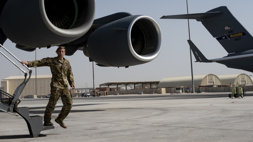 816th Expeditionary Airlift Squadron Conducts Cargo and Personnel Transportation Operations