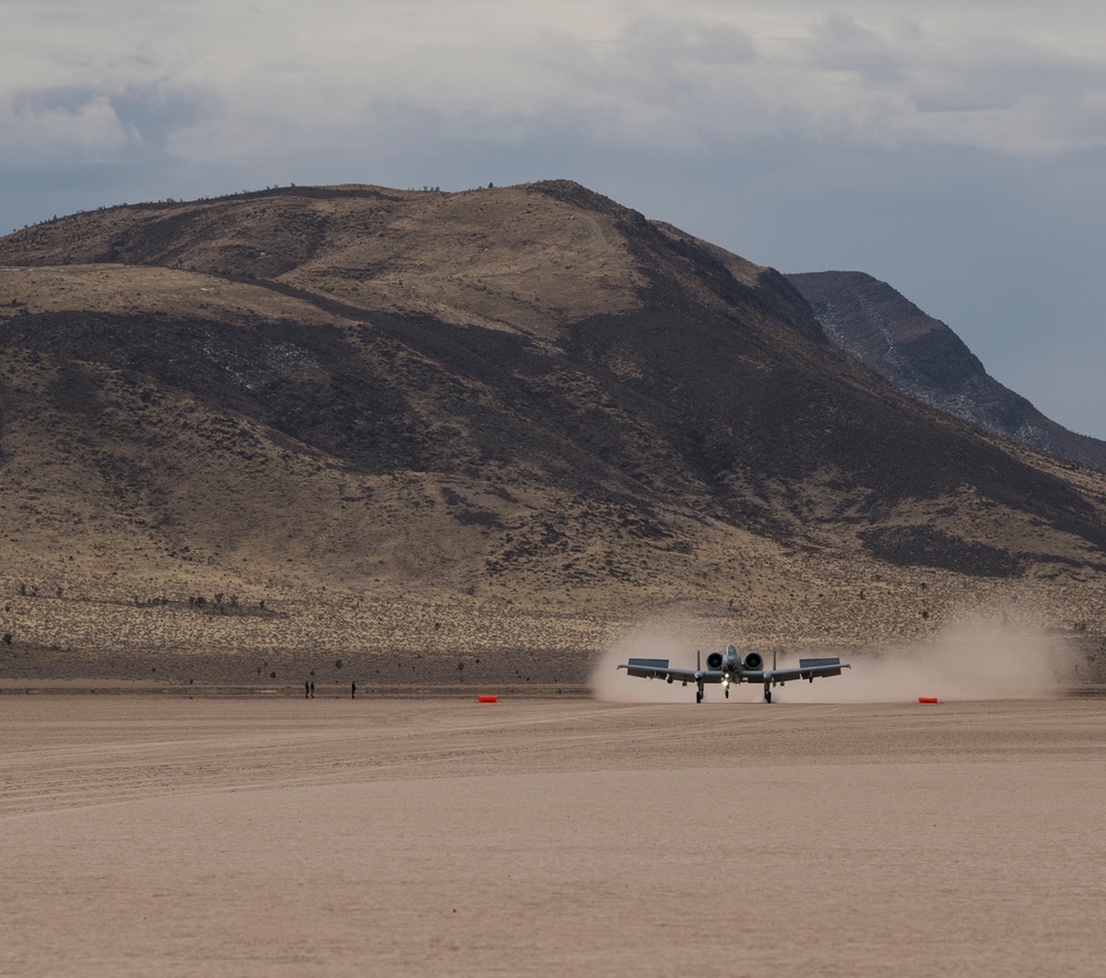 Blacksnakes Attack Red Flag 21-1