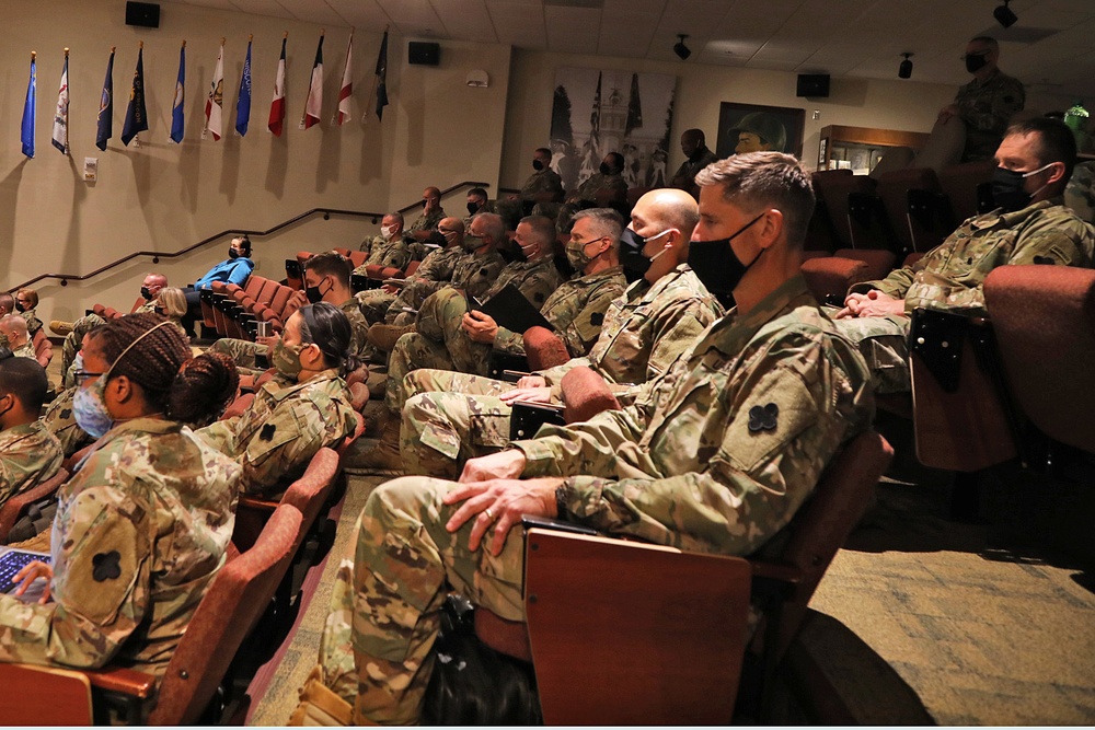 88th Readiness Division HHC Conducts Extremism Stand-down
