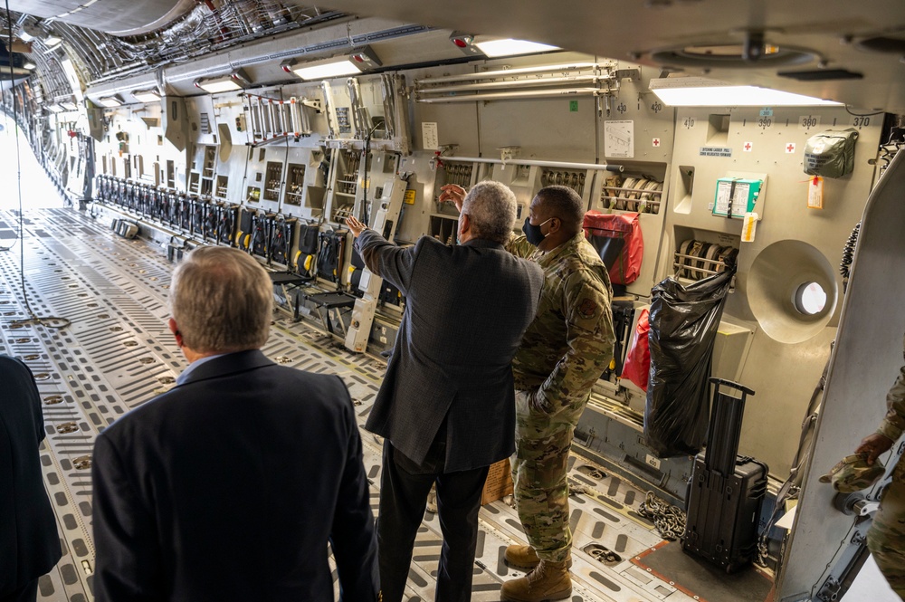 Memphis Delegation visits Tennessee Air National Guard