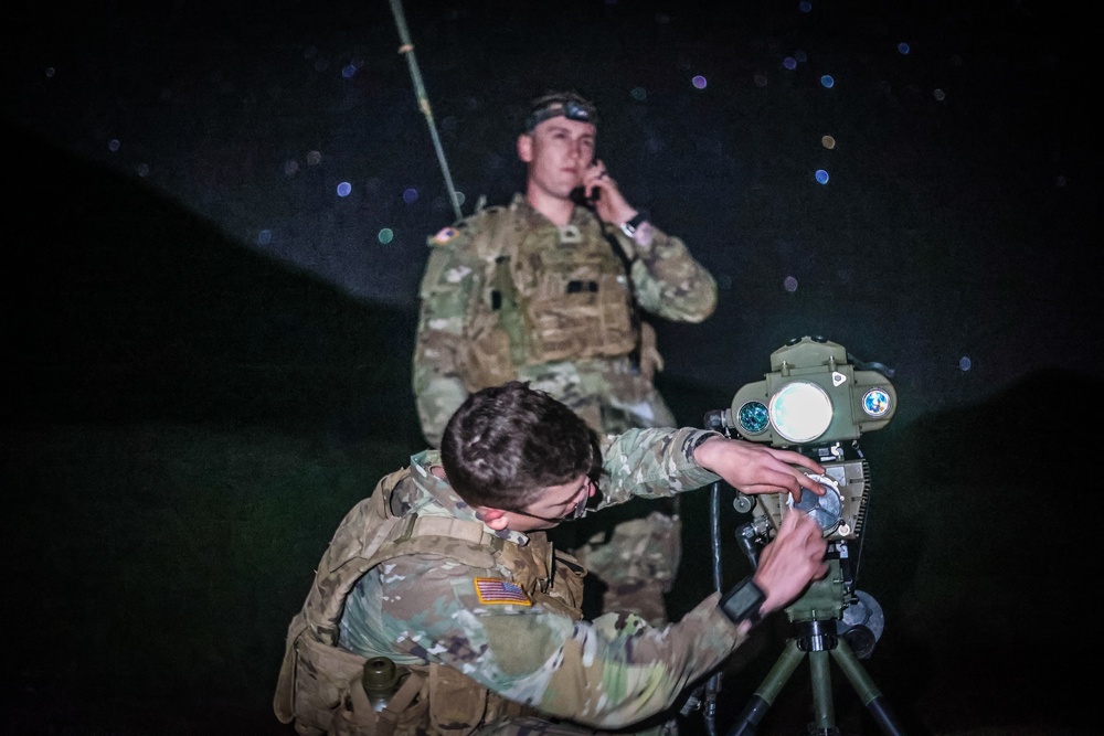 25thID FiST Night Training at Makua Valley