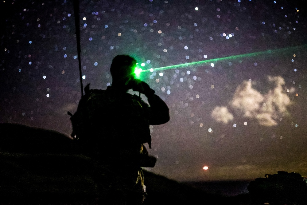 25thID FiST Night Training at Makua Valley