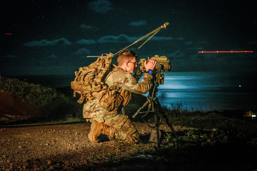 25thID FiST Night Training at Makua Valley