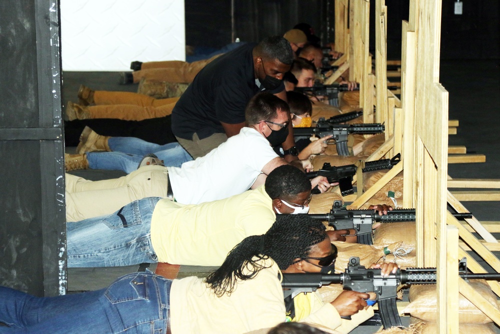 TF Hammer build teamwork, sharpen gunfighting skills