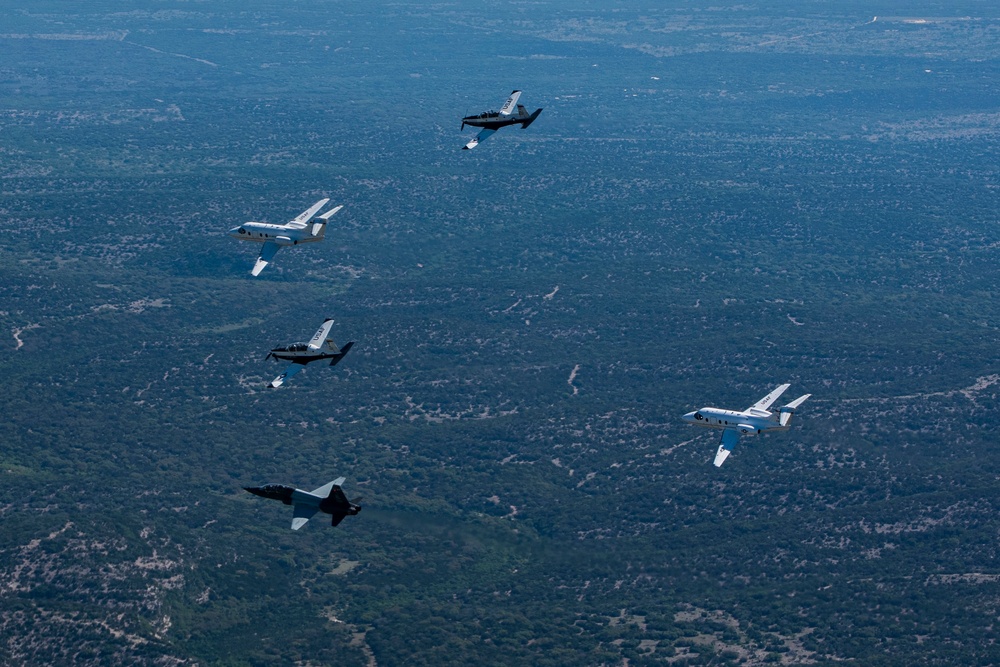 Six-ship Dissimilar Formation