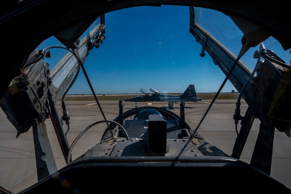 Six-ship Dissimilar Formation