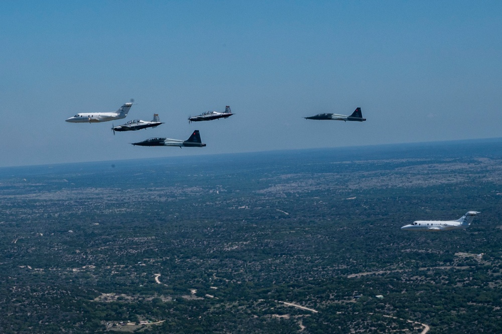 Six-ship Dissimilar formation