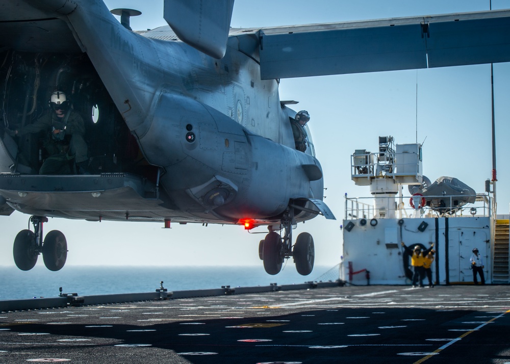 MV-22B Osprey Flight Operations Aboard USNS Mercy