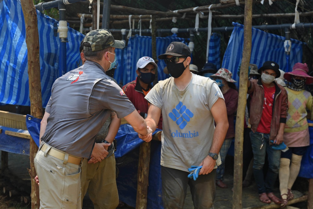 Detachment 2 Commander tours recovery site