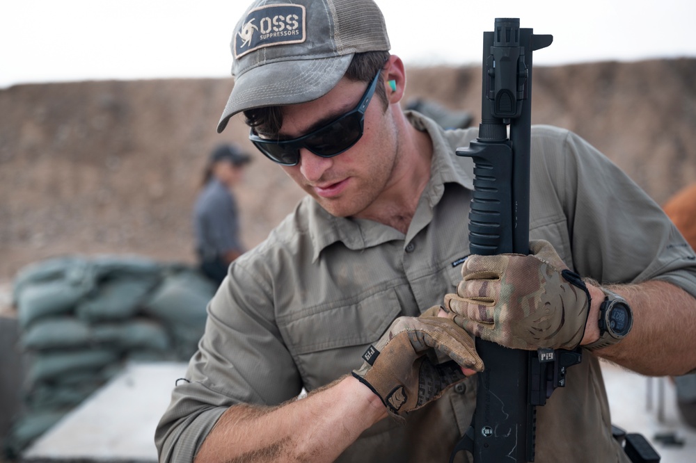 82 ERQS conducts profiency firing