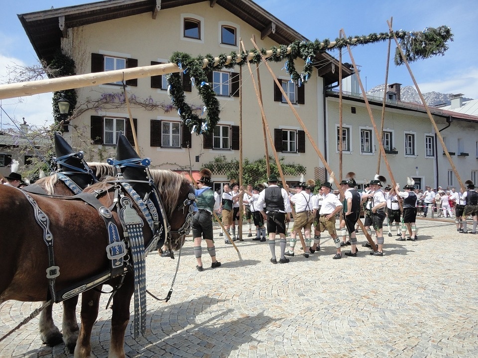 Raising the maypole