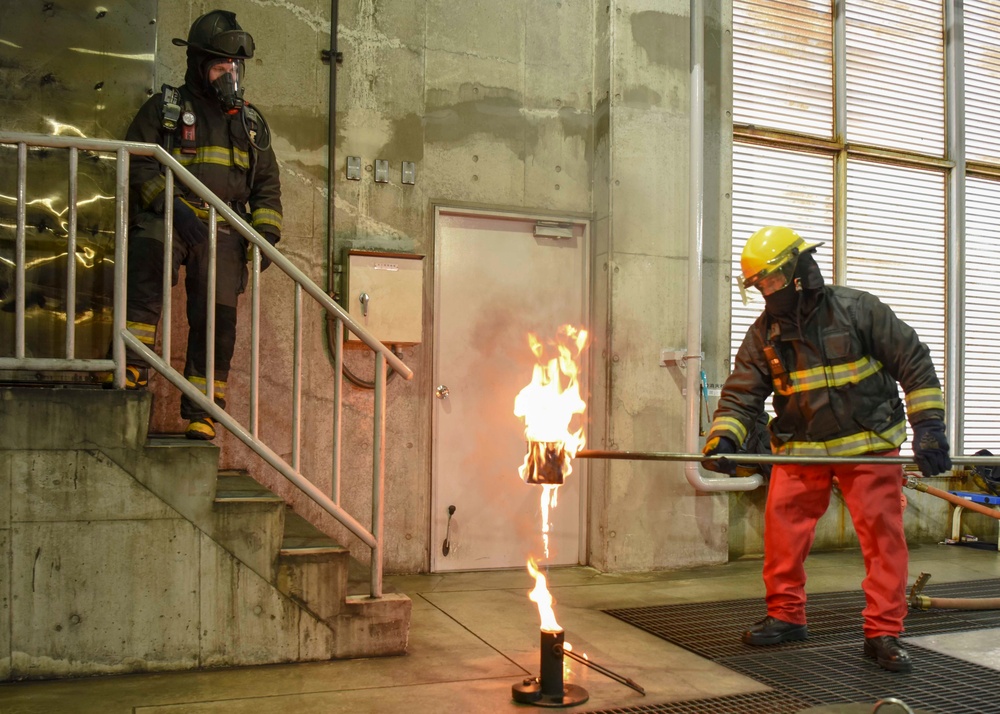 Expeditionary Strike Group 7 Firefighting Training