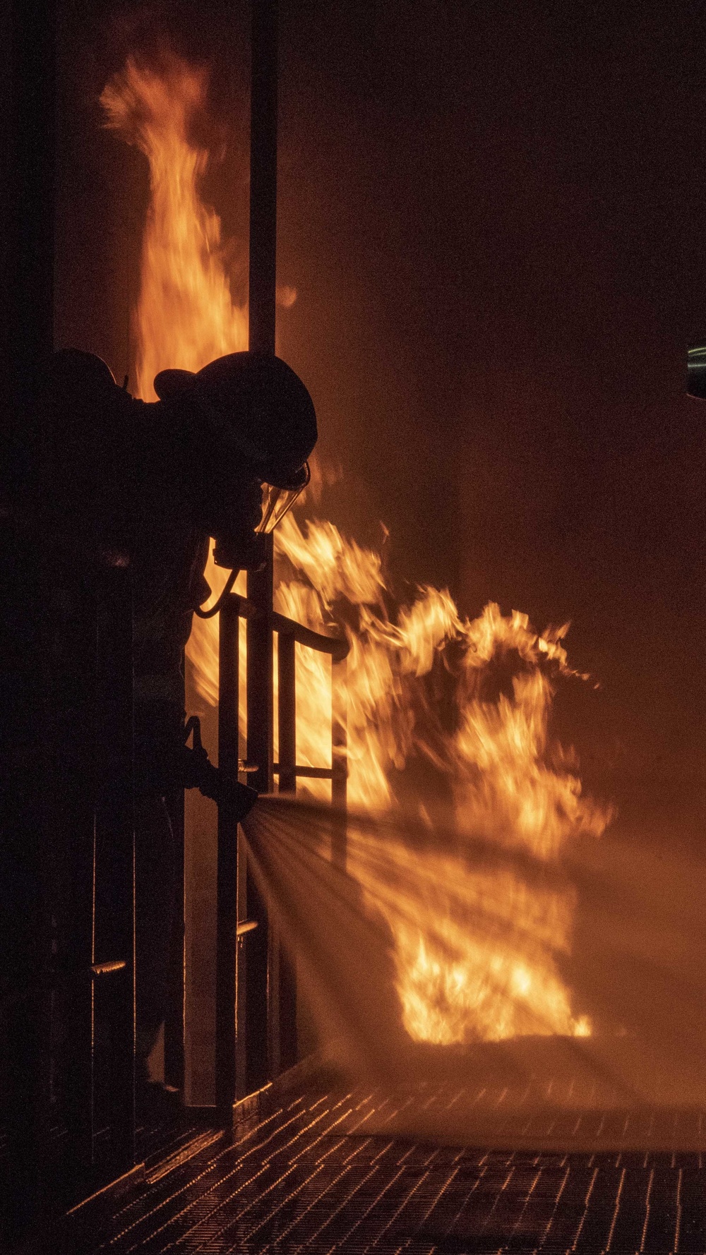 Expeditionary Strike Group 7 Firefighting Training